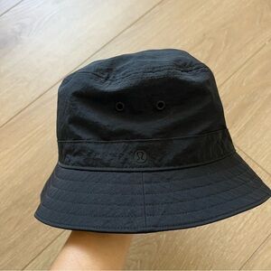 lululemon athletica Classic Black Bucket Hat S/M